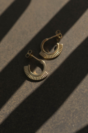 Tribal Stripe Hoop Studs Gold Vermeil / Oorstekers