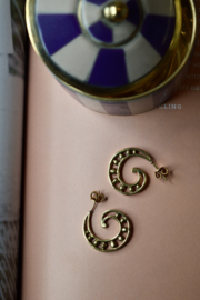Dotted Wave Half-Hoop Studs Brass
