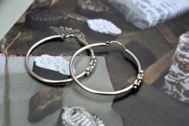 Large Dotted Bali Hoops Sterling Silver Oorbellen