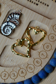 Gehamerd Hart Bedel Gold Plated