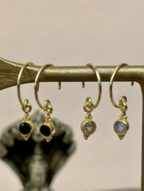 Black Agate Arrow Gold Vermeil Earrings / Muja Juma Oorbellen