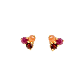 Garnet/ Peach Moonstone/Ruby Gold Vermeil Earstuds / Muja Juma Oorstekers