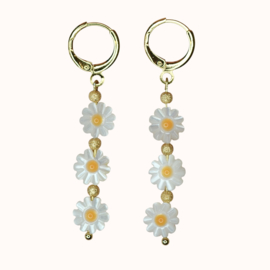 Triple Daisy Schelp oorbellen - Gold Plated