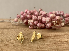 Feather Studs Gold Vermeil