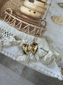 Medaillon Heart Necklace Gold Plated
