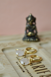 Amora Rozenkwarts Oorbellen - Gold Plated