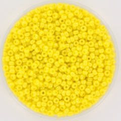Miyuki Rocailles 2 mm Opaque Luster Yellow 11-422