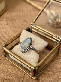 MOONSTONE MARQUISE RING STERLING SILVER