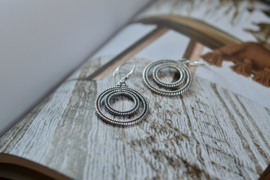 Twisted Circle Earrings Sterling Silver / Oorbellen