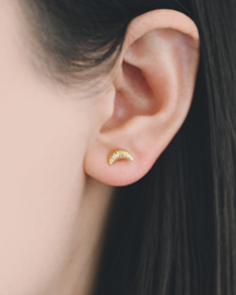 Tiny Croissant Earstuds Gold Plated
