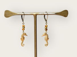 Dream Seahorse Earrings Brass