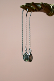 Rani Drops Labradoriet Chain Oorbellen - Silver Plated