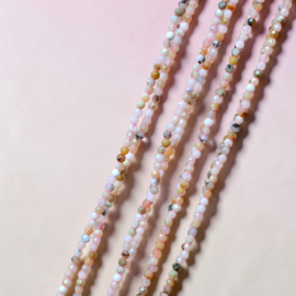 Roze Opaal 2 mm Facet Kralen