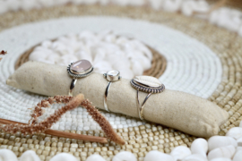 Dotted Oval Rose Quartz Ring / Sterling Silver