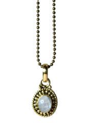 Dotted Oval Gemstone Pendant Brass