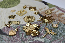 Grote Bloem Bedel RVS Gold Plated