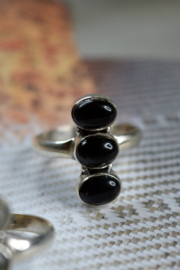 Black Onyx 3-Stones Ring / Sterling Silver 17.5