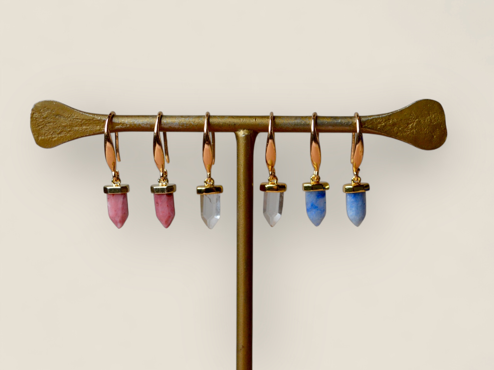 Pointed Red Wood Earrings Gold Plated