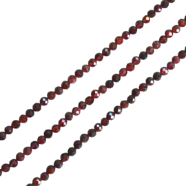 Granaat / Facet 4 mm Kralen