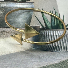 Arrow Bangle - Brass