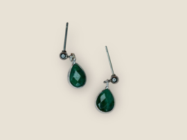 Rani Drops Emerald Oorstekers - Silver Plated