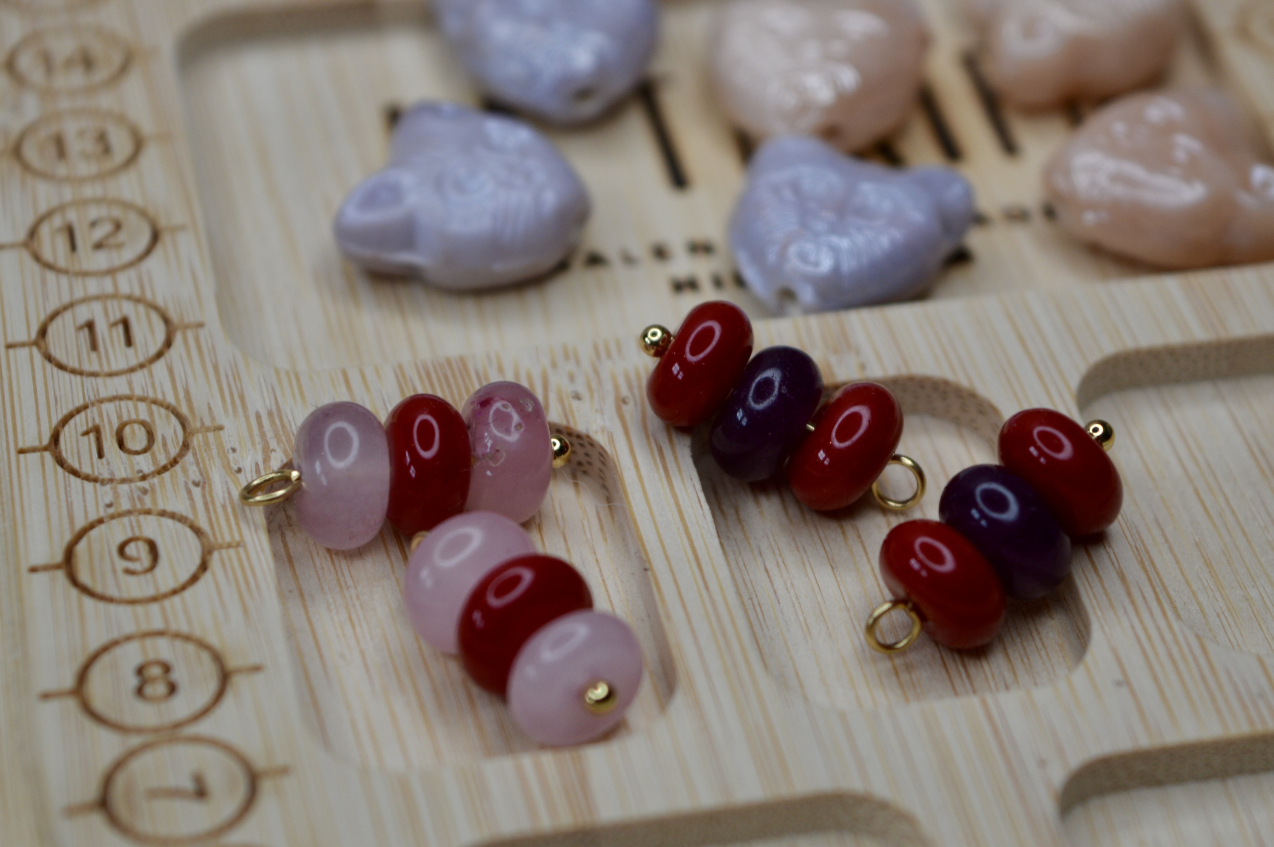 Jade 3-Stone Pendant Red/ Purple