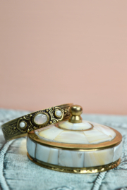 Maansteen Boho 3-Stone Bangle - Brass
