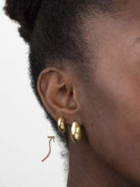 Huggie Half-Hoop Oorstekers - Stainless Steel Zilver