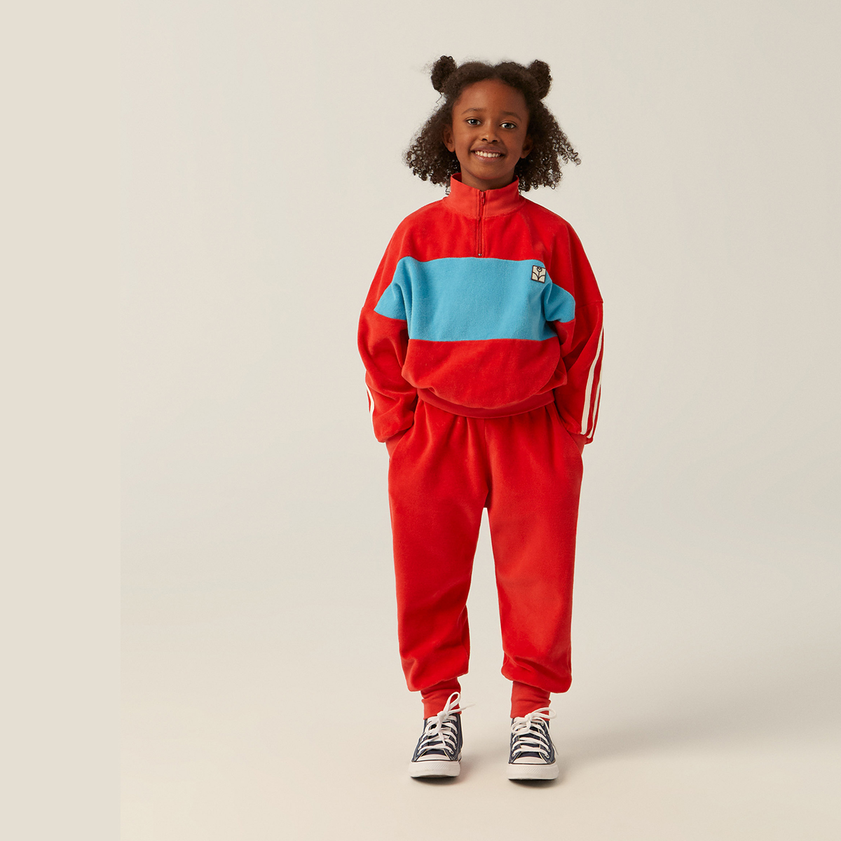 The Campamento Velvet Red Contrast sweatshirt