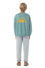 Piupiuchick | Blauwgroene sweater met "Burning Sand" print (met rugprint)