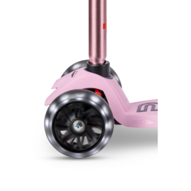 Maxi Micro Step Deluxe Pro - Roze LED | 6-12 jaar