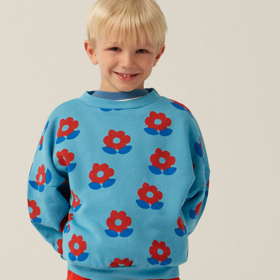 The Campamento Big Flowers sweatshirt
