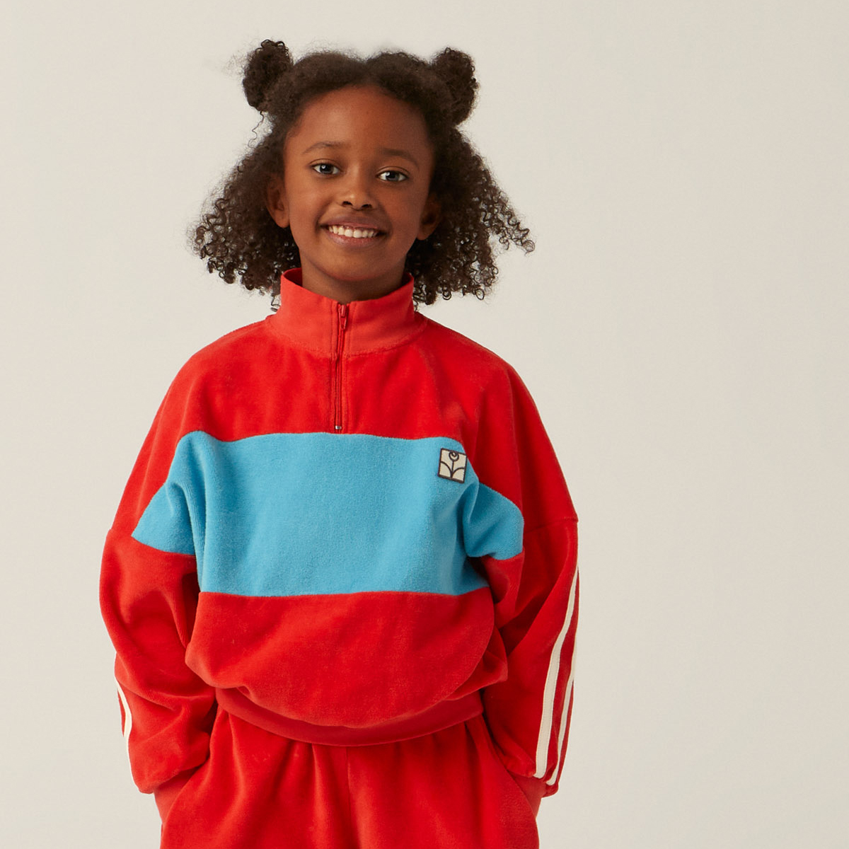 The Campamento Velvet Red Contrast sweatshirt