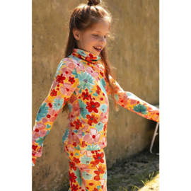 Ammehoela Lou turtle neck longsleeve Artsy Flowers