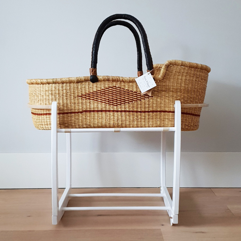 moses bassinet with stand