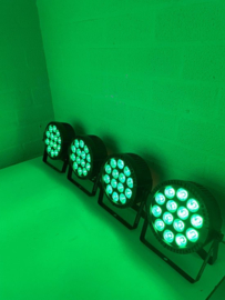 Led par kleuren disco spot set (RGBW-AC) met draadloze remote en DMX