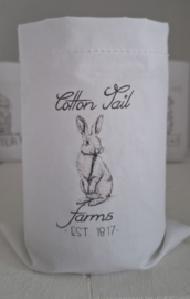 Laternenhoch  Cotton Tail Farms