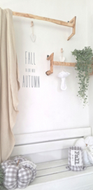 Muursticker Fall in love with autumn