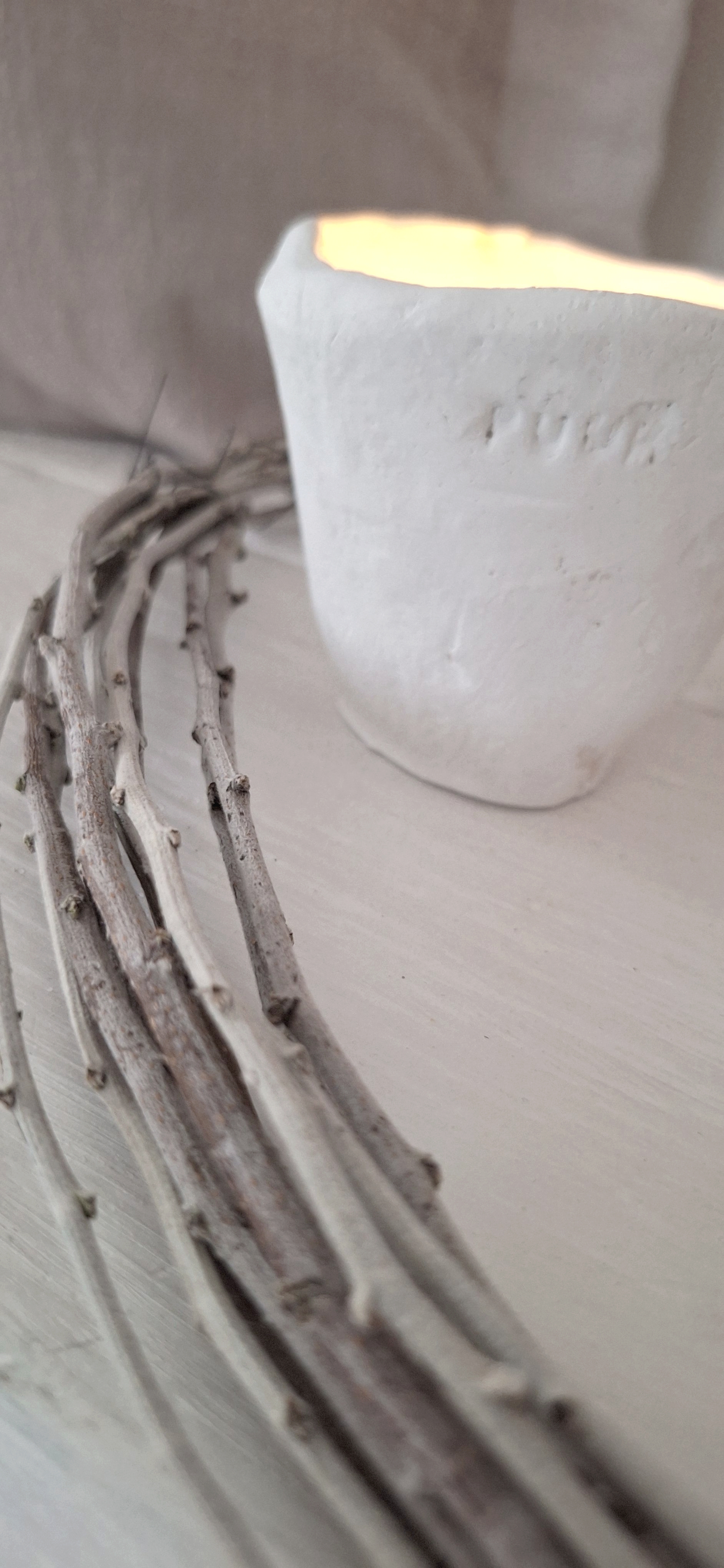 Steingutbecher Licht