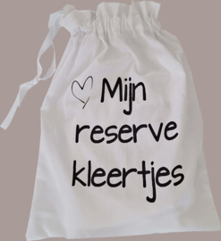 Mijn reserve kleertjes wit
