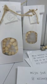 Kralenketting in kadoverpakking
