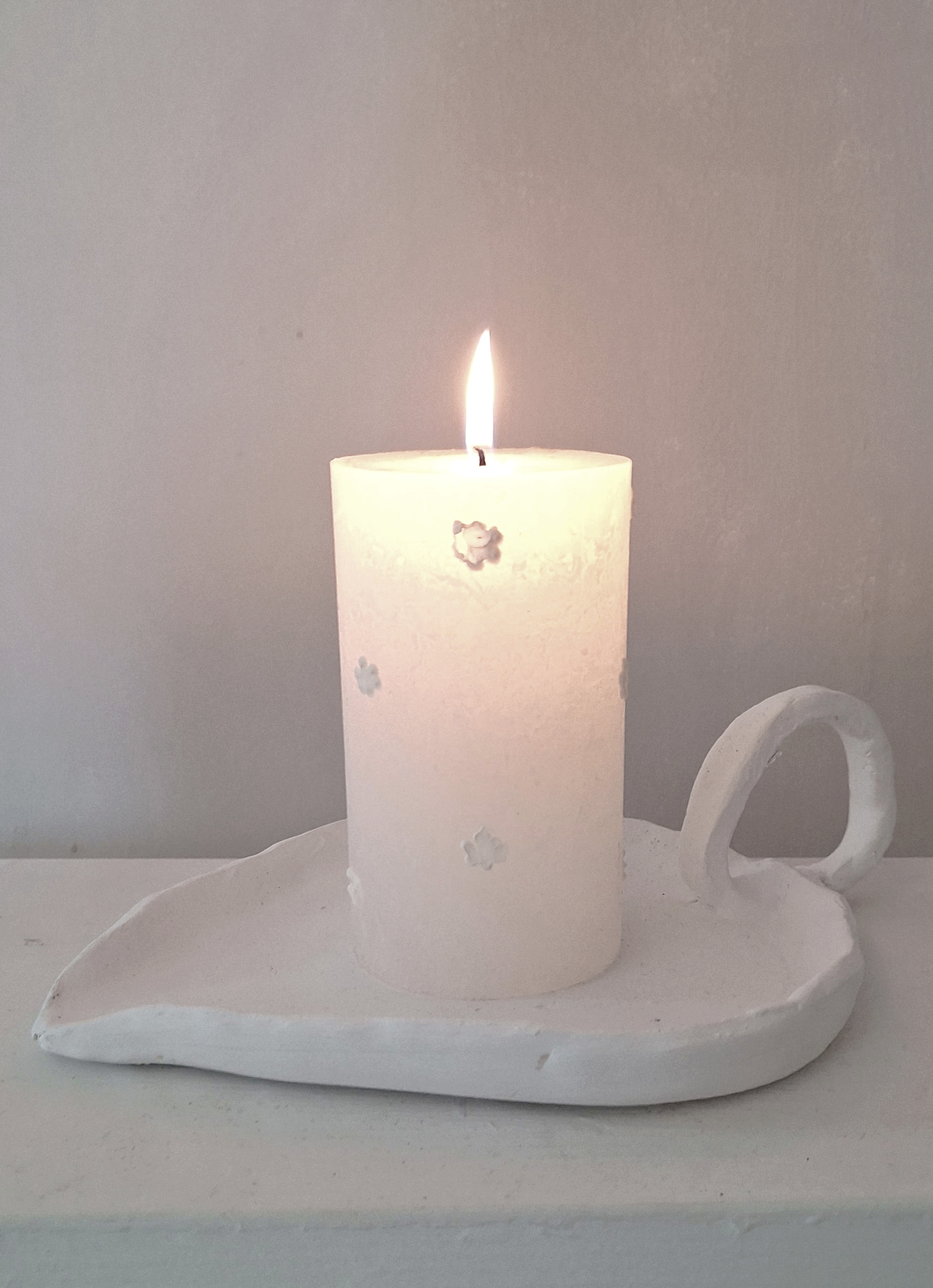 Kerzenständer aus Steingut mit Ohr