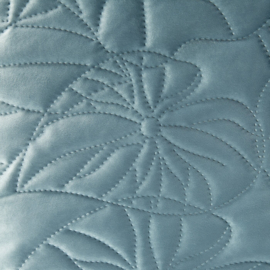 Bedsprei - ijs blauw fluweel met blad motief 280x260cm