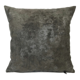 Leatherlook kussen in de kleur donker grijs met zilver ± 45x45cm