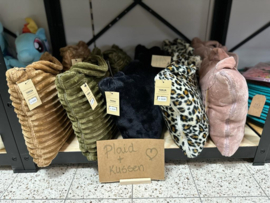 Plaid to Go - Deken & Kussentje in één - 130x150 cm -camel bruin - ideaal voor onderweg - opvouwbaar tot tas/kussen
