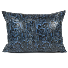 Slangenprint kussen python blauw met zwart ± 50x70cm