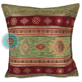 Olijf groen en rood kussen - Aztec ± 45x45cm