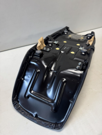 750 H2 - 1972 T/M 1975, Seat - Assy nos