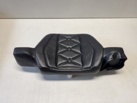 ZG1200-B6 T/M B17, 1992 T/M 2003 Pad, Seat, Gray 10 nos