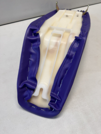 KX80, 1996/1997 Seat - Assy, J.Violet nos